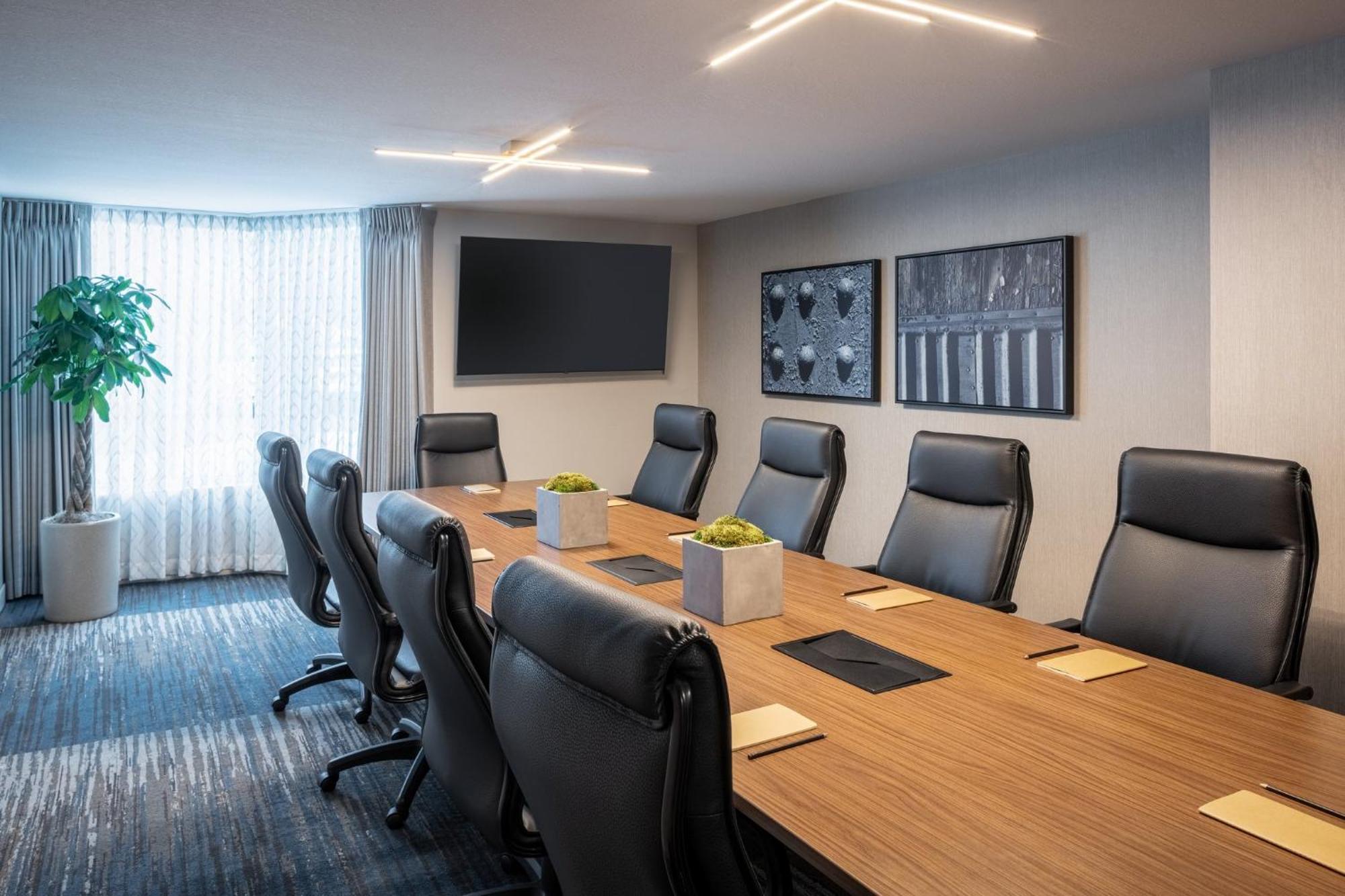 Crowne Plaza Atlanta Ne - Norcross Hotel Екстериор снимка