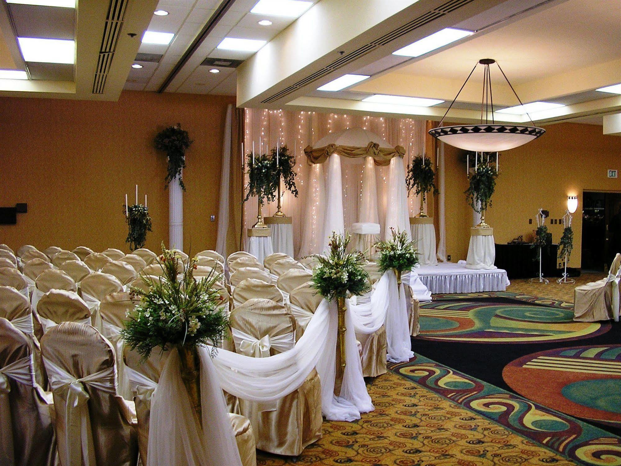 Crowne Plaza Atlanta Ne - Norcross Hotel Екстериор снимка